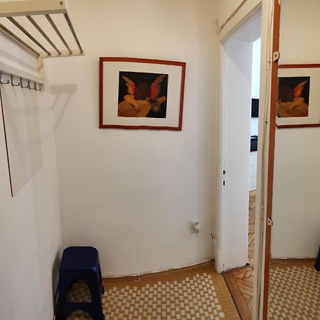 Studio Ultracentral Universitatea Bucureşti Ngoại thất bức ảnh